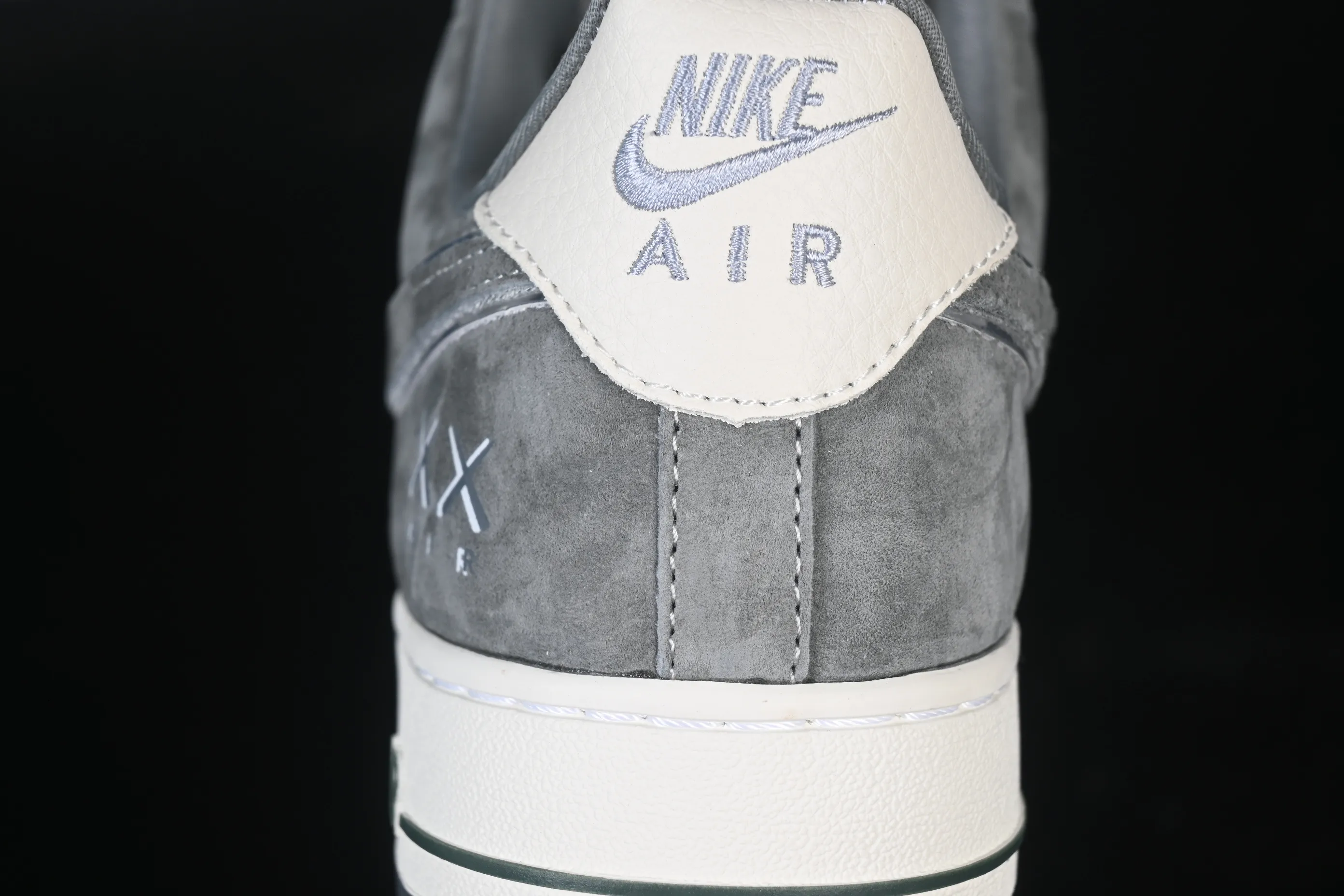 All Categories Nk Air Force 1 Air Force Series Nk Air Force 1 Low Air Force Low Nike Air Force 1'07 Low Violent Bear Joint Gray Pig Eight Air Force One Low Casual Shoes SY1388-004